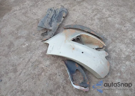 2010 Lincoln Mks z USA, uszkodzony, nr VIN 1LNHL9DR7AG606522